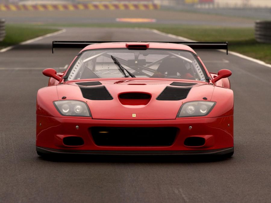  Ferrari 575 GTC 2004 года  (фото 7 из 13)